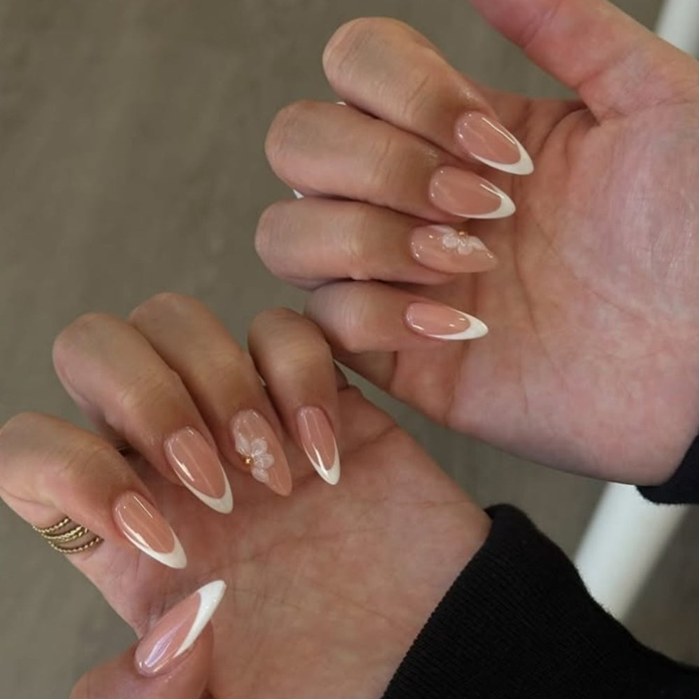 White INS Y2K French women's Almond Nails